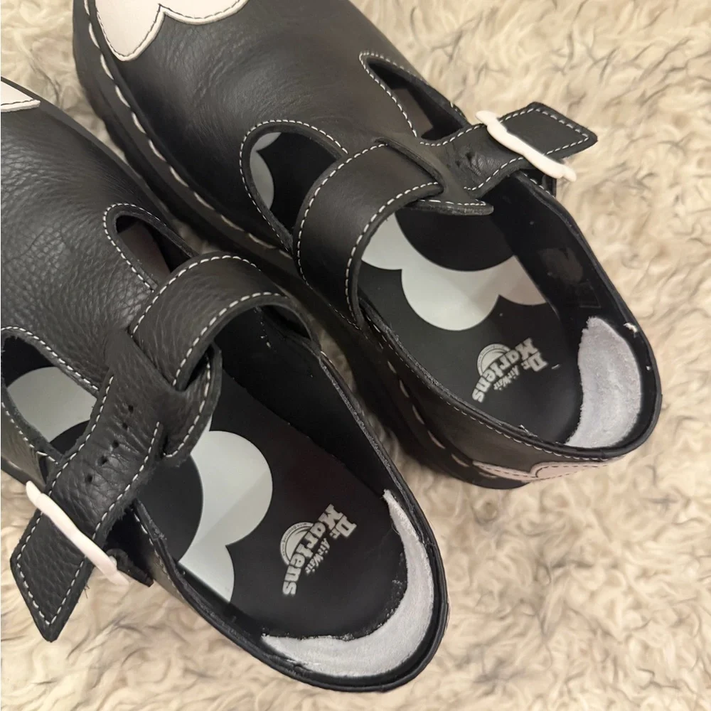 Dr. Martens ‘Bethan’ Pisa Leather Platform Mary Janes - Black + Optical White - Picture 2 of 7